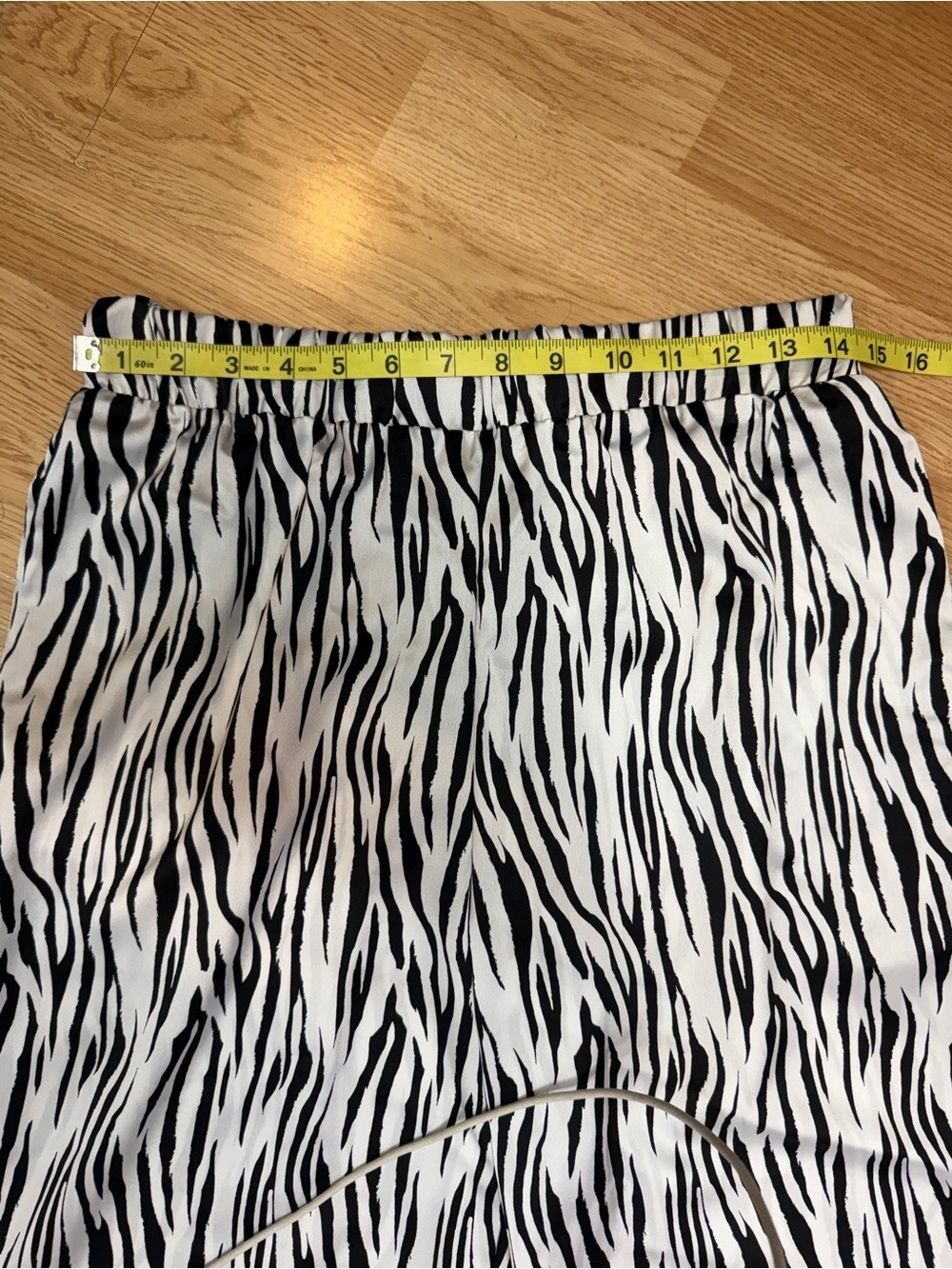Renee C USA Large Black White Zebra Print Wide Leg Palazzo Pull On Pants - Picture 9 of 12